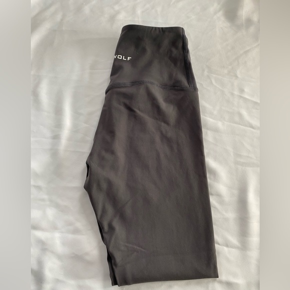 SQUAT WOLF HERA HIGH-WAISTED LEGGINGS - CHARCOAL - Picture 11 of 14